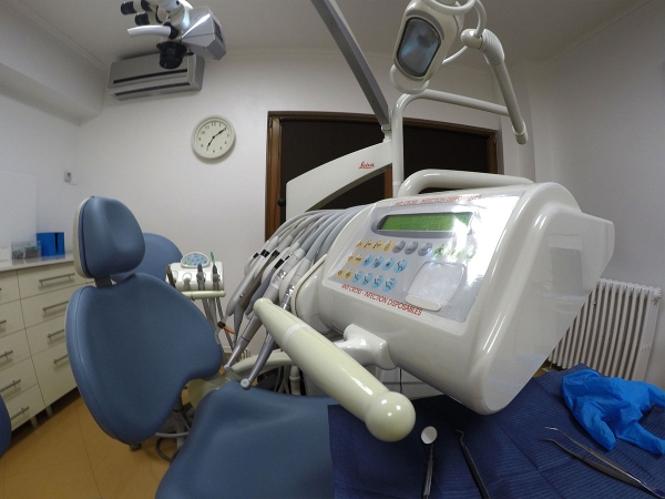 Clinica stomatologica Ploiesti - Erdent